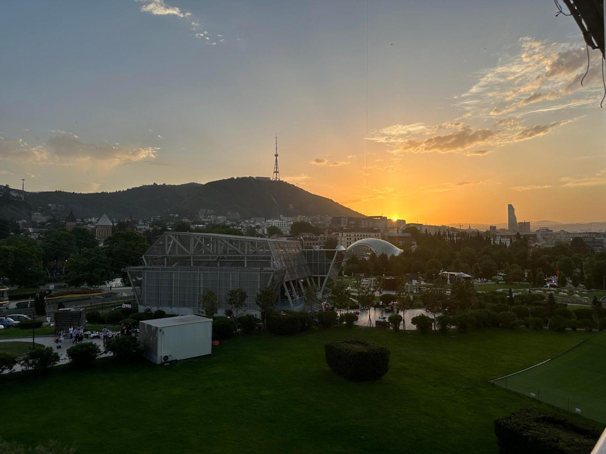 Hotel Rike Park تبليسي المظهر الخارجي الصورة